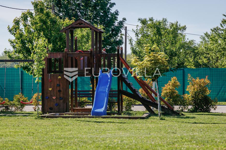 Maison À vendre - Vukovarsko-srijemska Nuštar