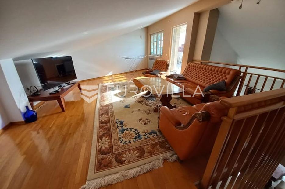 Apartmán Na predaj -  Šibenik
