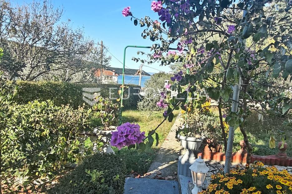 Kuća Na prodaju -  Rab