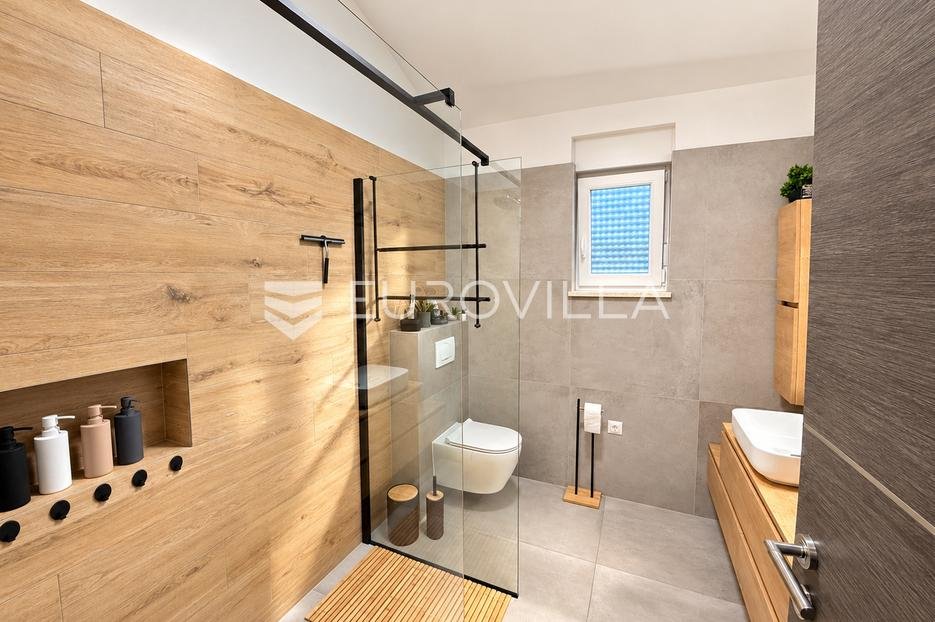 Flat For sale - Istarska Pula