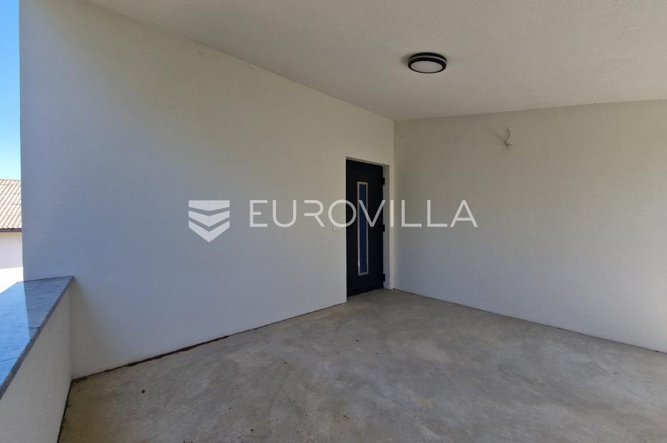 Haus Zu verkaufen -  Vir