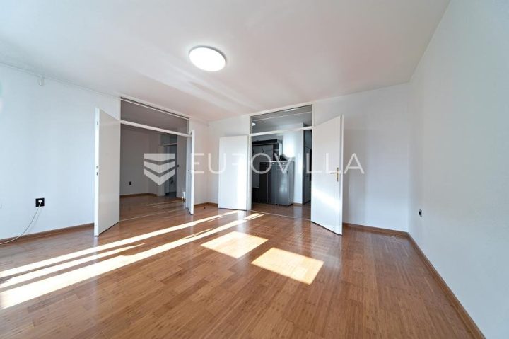 Apartmán Na predaj - Osječko-baranjska Osijek - foto 2/20