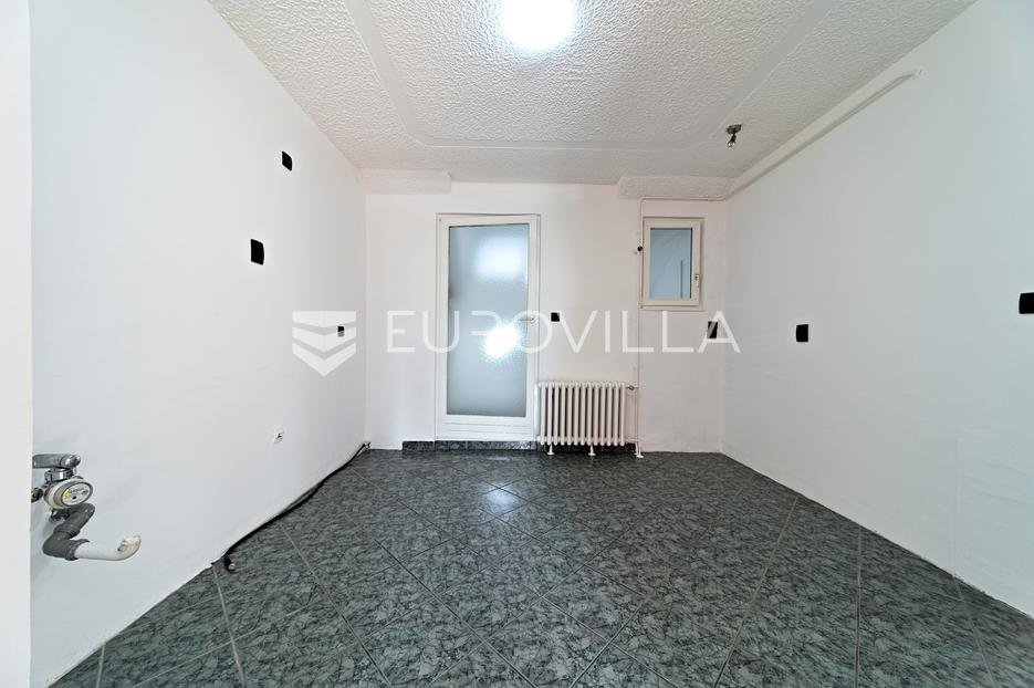 Apartmán Na predaj - Osječko-baranjska Osijek
