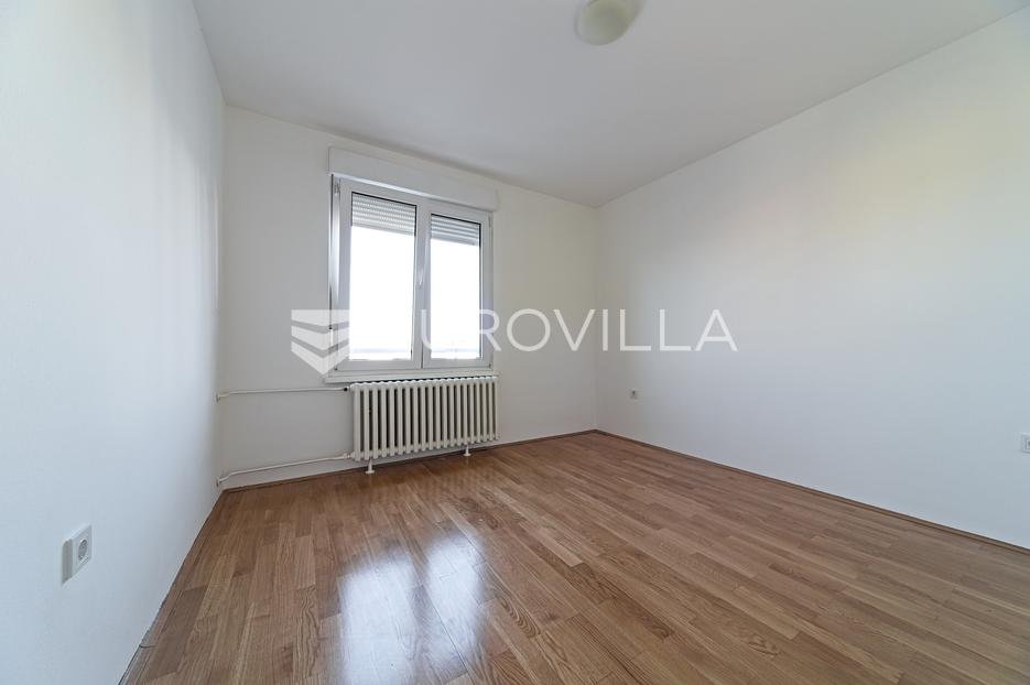 Apartmán Na predaj - Osječko-baranjska Osijek