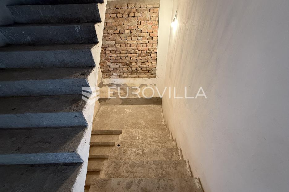 Dom Na sprzedaż - Osječko-baranjska Osijek - Okolica