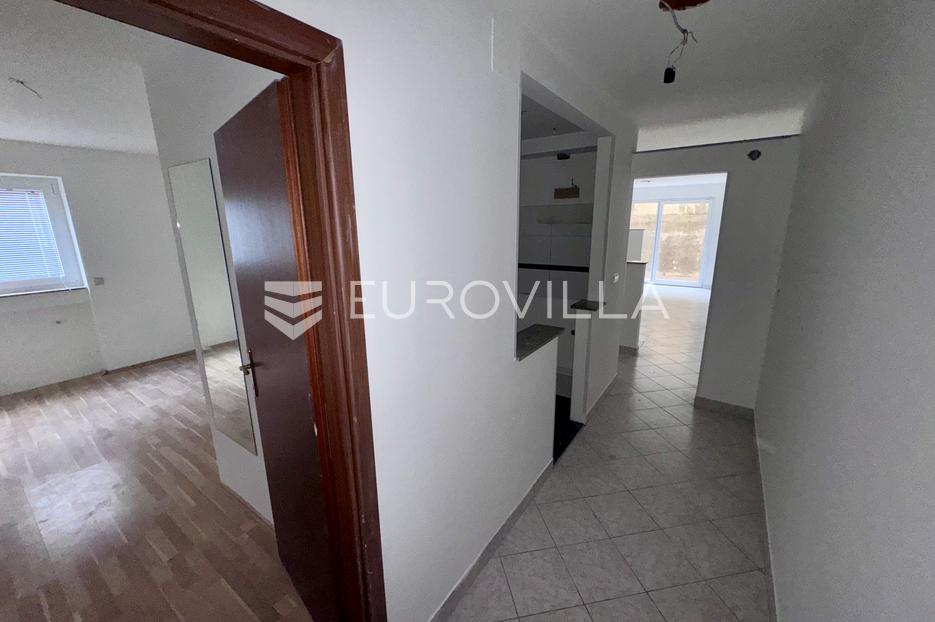 Appartamento In vendita -  Omišalj