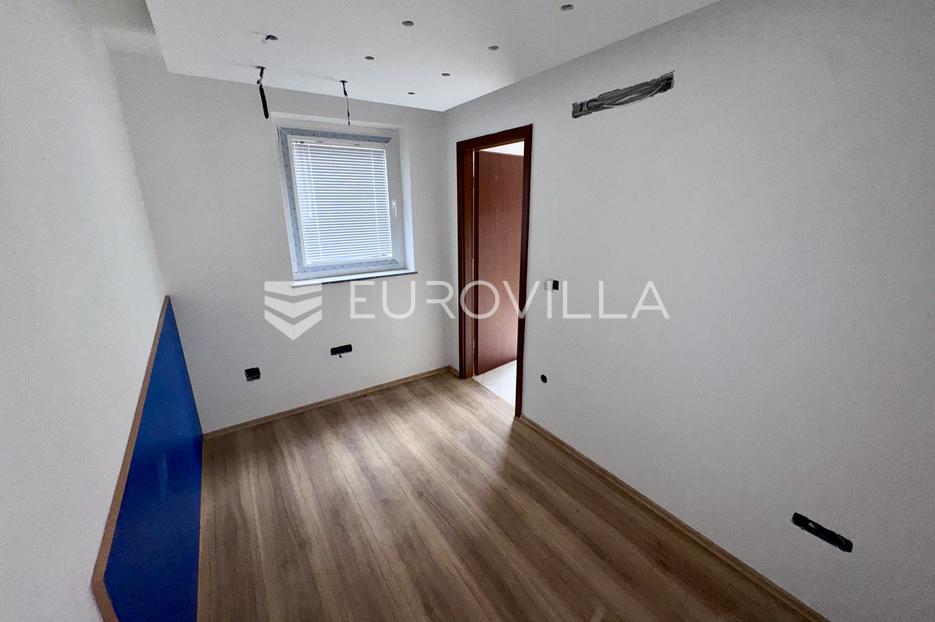 Appartamento In vendita -  Omišalj