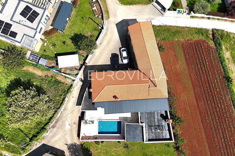 Kuća Na prodaju -  Tinjan