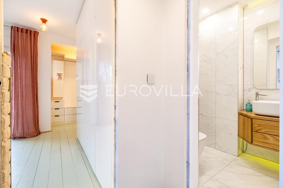 Flat For sale -  Donji Grad