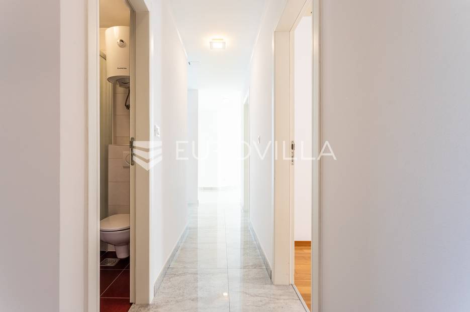 Appartement À vendre - Splitsko-dalmatinska Split