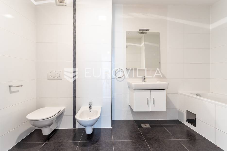 Appartement À vendre - Splitsko-dalmatinska Split