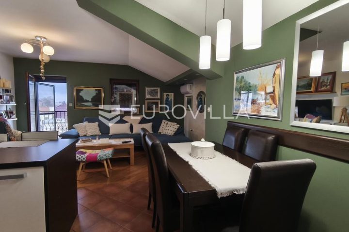 Flat for sale 78 m² – Centar