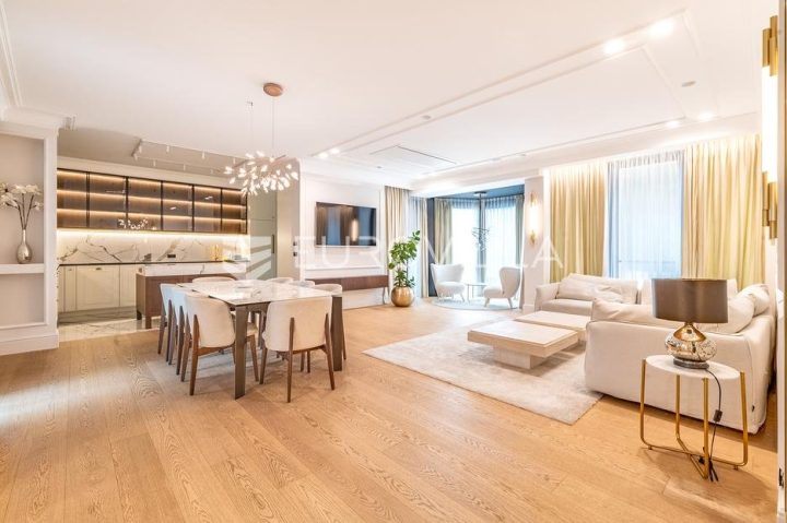 Appartamento da affittare 136 m² – Donji Grad