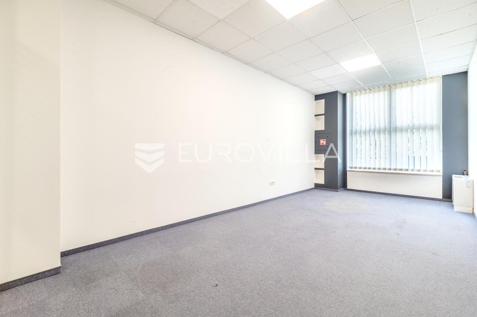 Poslovni prostor Na prodaju -  Peščenica - Žitnjak