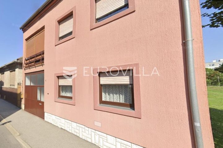 House for sale 120 m² – Centar