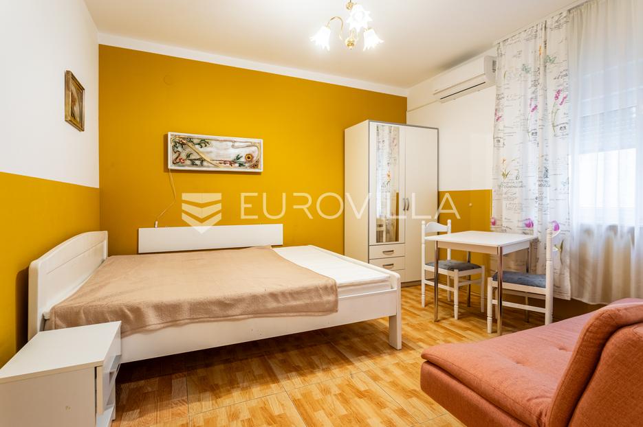 Maison À vendre - Splitsko-dalmatinska Dugi Rat