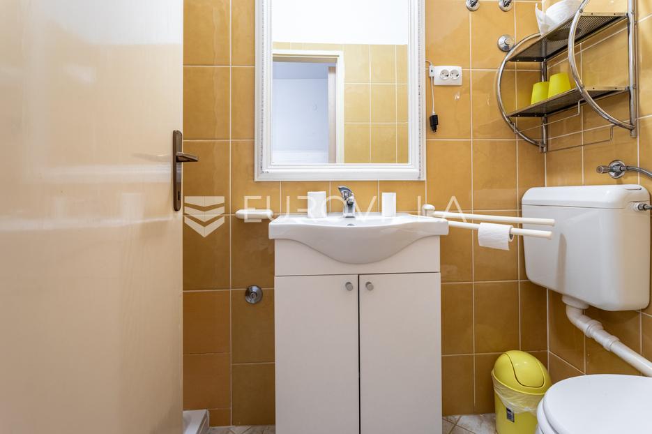 Maison À vendre - Splitsko-dalmatinska Dugi Rat
