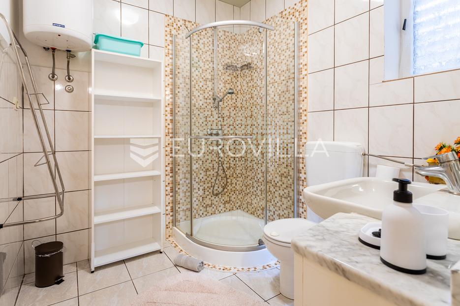 Maison À vendre - Splitsko-dalmatinska Dugi Rat