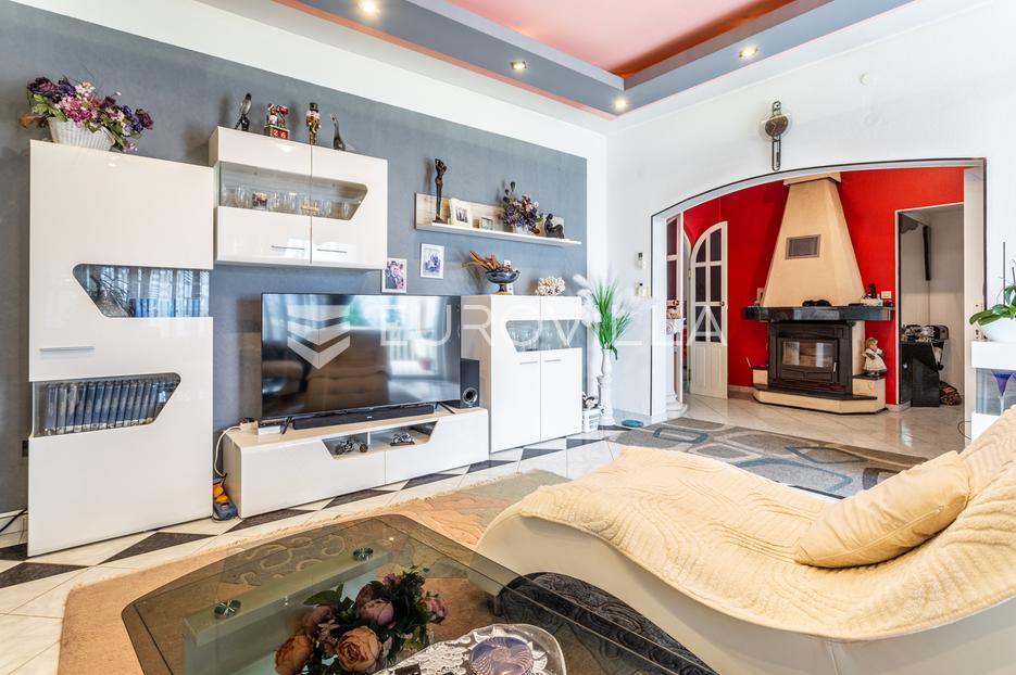 Maison À vendre - Splitsko-dalmatinska Dugi Rat