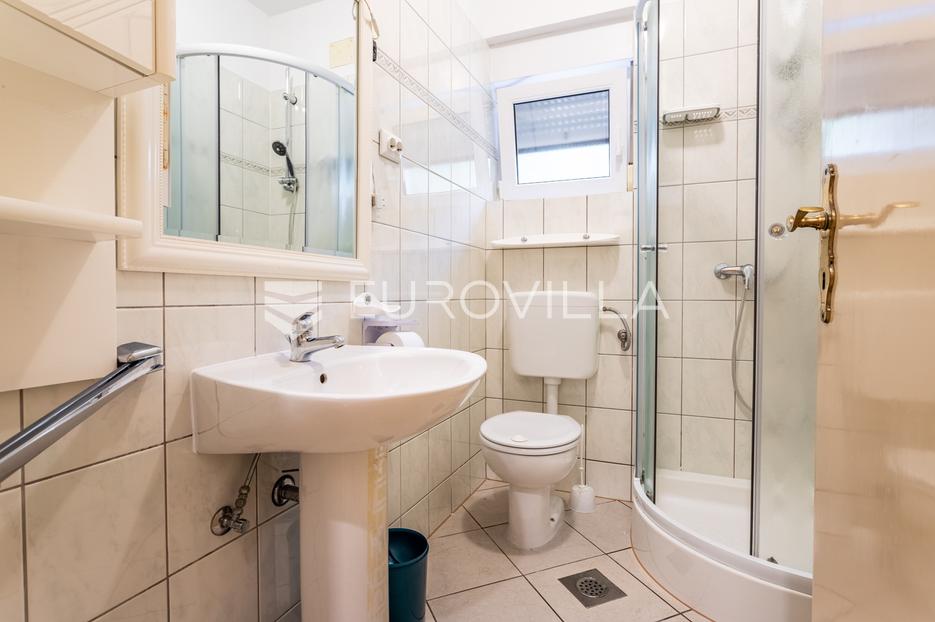Maison À vendre - Splitsko-dalmatinska Dugi Rat
