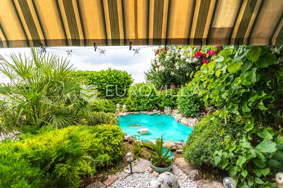 Maison À vendre - Splitsko-dalmatinska Dugi Rat