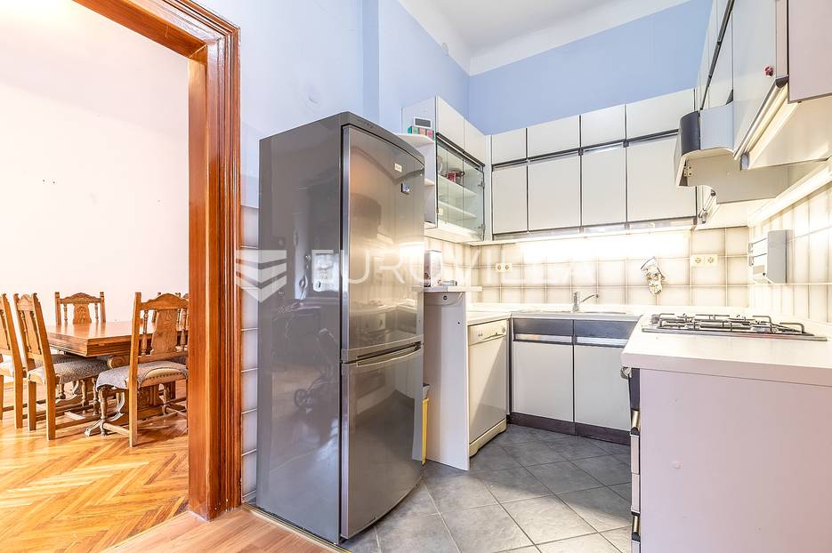 Flat For sale -  Donji Grad