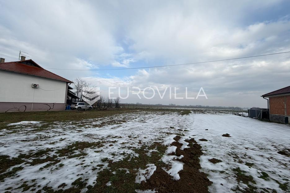 Zemljište Na prodaju -  Đakovo