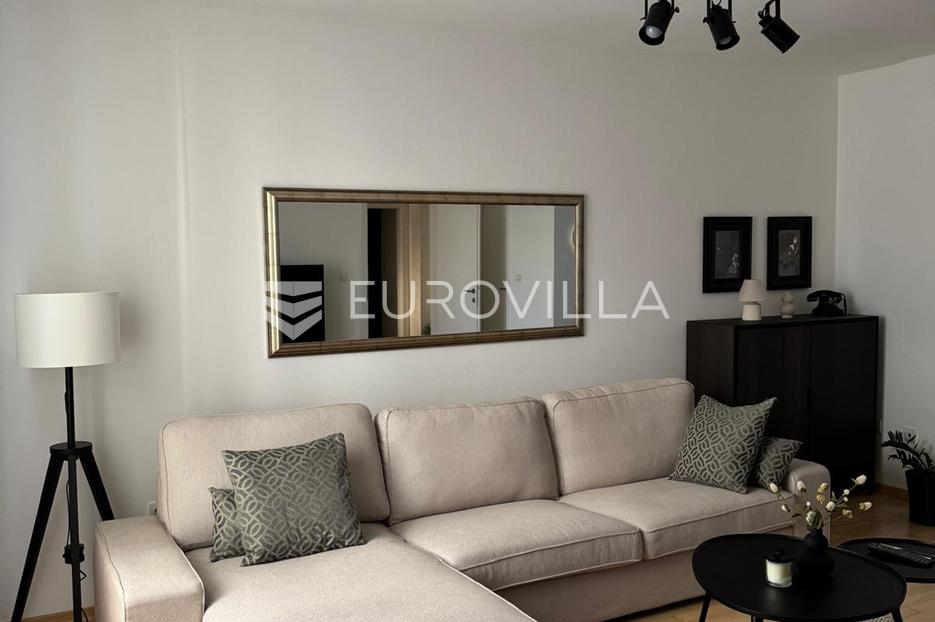 Haus Zu verkaufen -  Pula