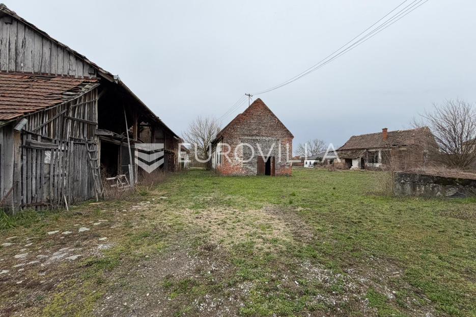 Lokal użytkowy Na sprzedaż -  Vrpolje