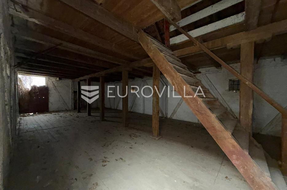 Lokal użytkowy Na sprzedaż -  Vrpolje