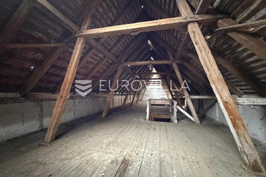 Lokal użytkowy Na sprzedaż -  Vrpolje