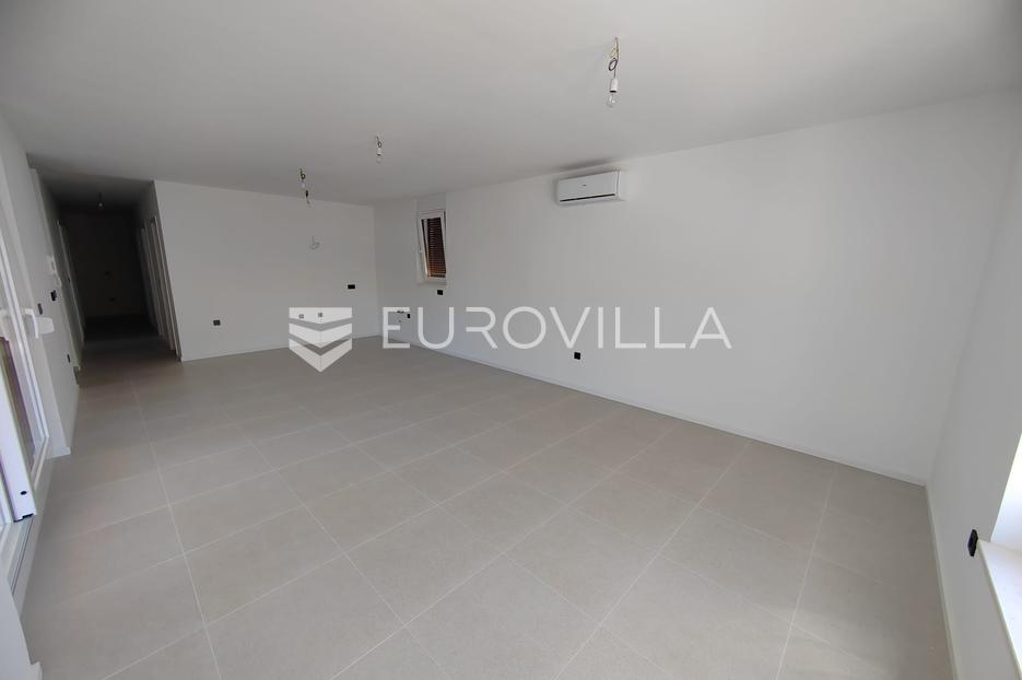Appartement À vendre -  Šibenik - Okolica