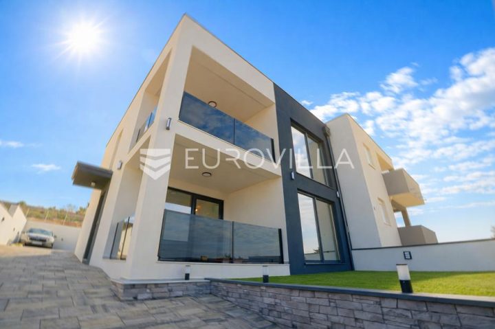 Apartmán na predaj 75 m² – Rovanjska