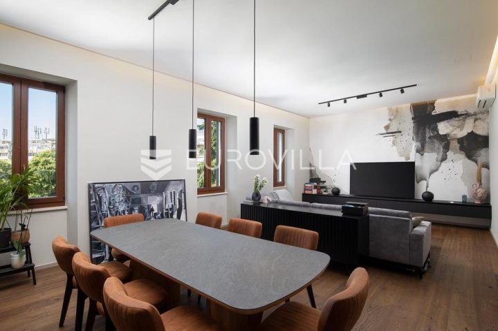 Flat for sale 89 m² – Centar