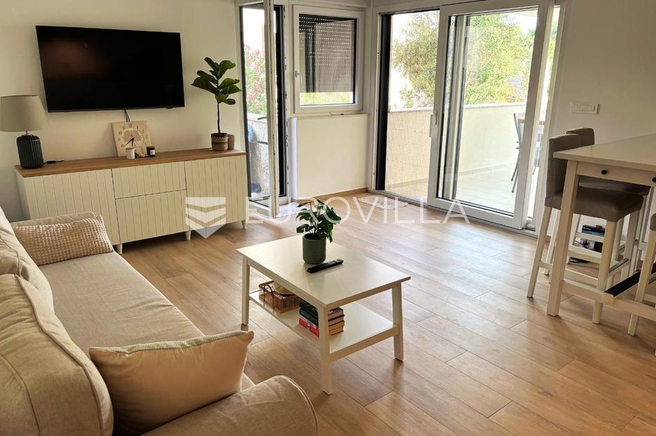 Flat For sale -  Povljana