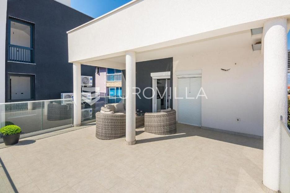 Commerciale In vendita - Zadarska Vir - foto 4/29