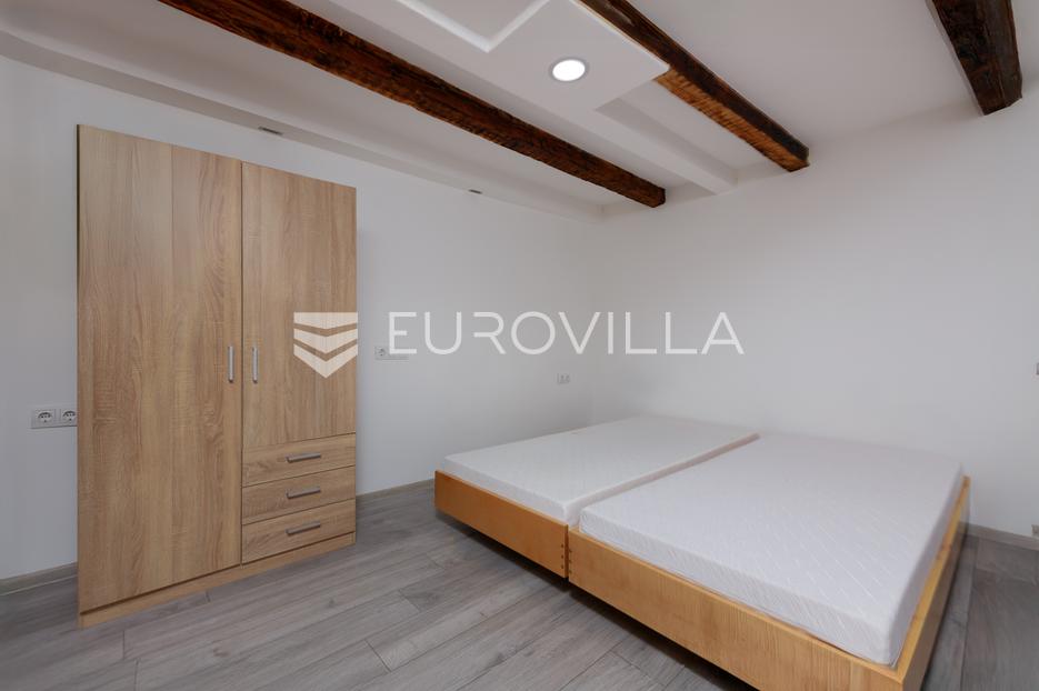 Casa In vendita -  Krk