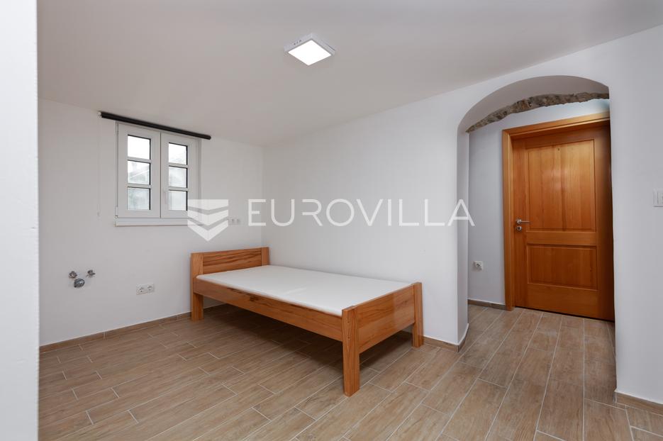 Casa In vendita -  Krk