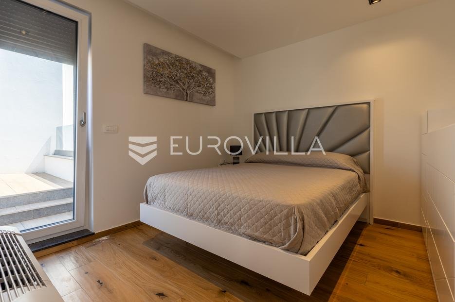 Kuća Na prodaju - Istarska Poreč