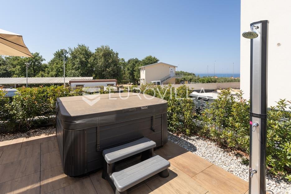 Kuća Na prodaju - Istarska Poreč