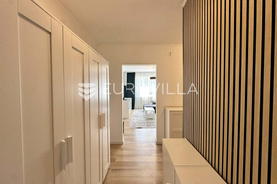 Appartamento In vendita -  Pula