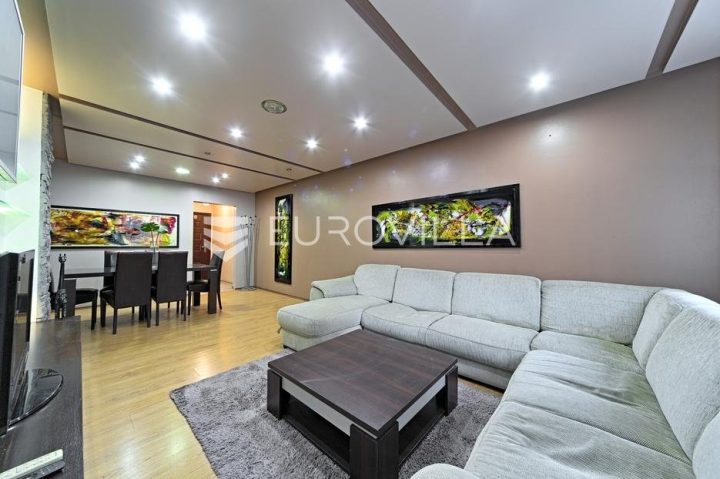 Apartma Na predaj - Osječko-baranjska Osijek - foto 2/21