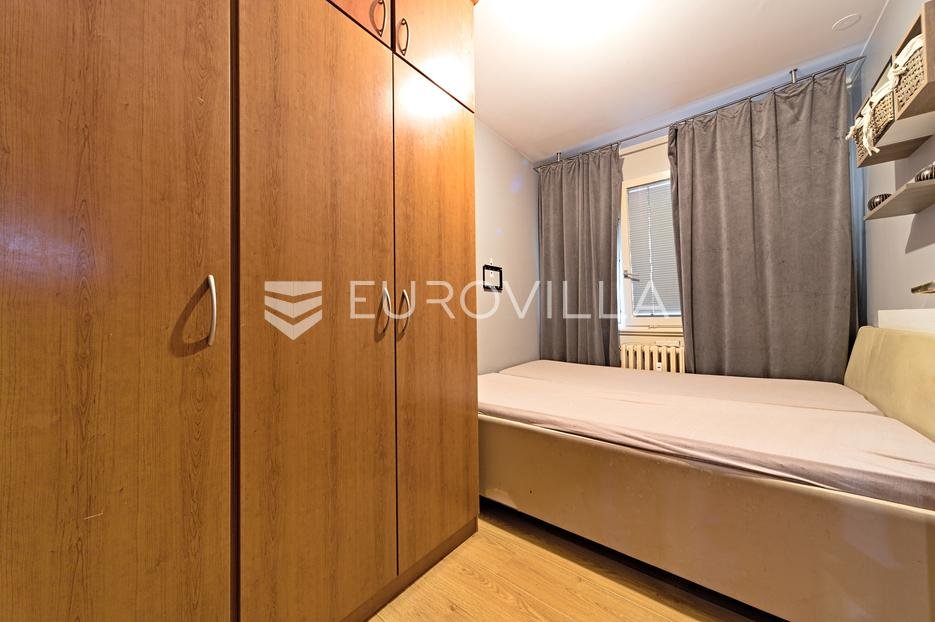 Appartement À vendre - Osječko-baranjska Osijek