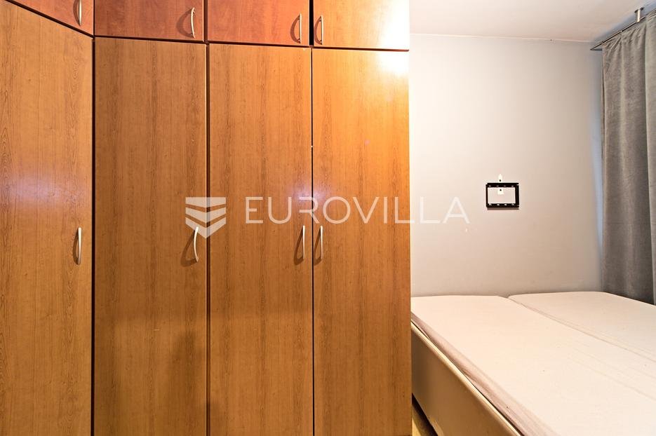 Appartement À vendre - Osječko-baranjska Osijek