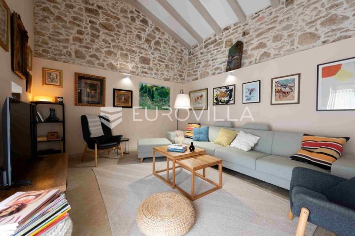 Maison à vendre 210 m² – Bajkini