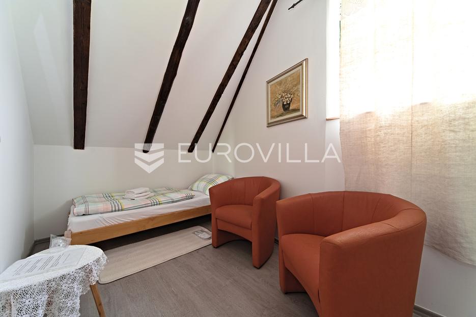 Business premises For sale -  Kneževi Vinogradi