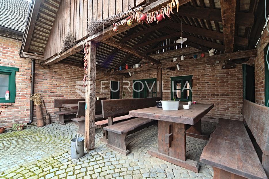 Business premises For sale - Kneževi Vinogradi - foto 5/37
