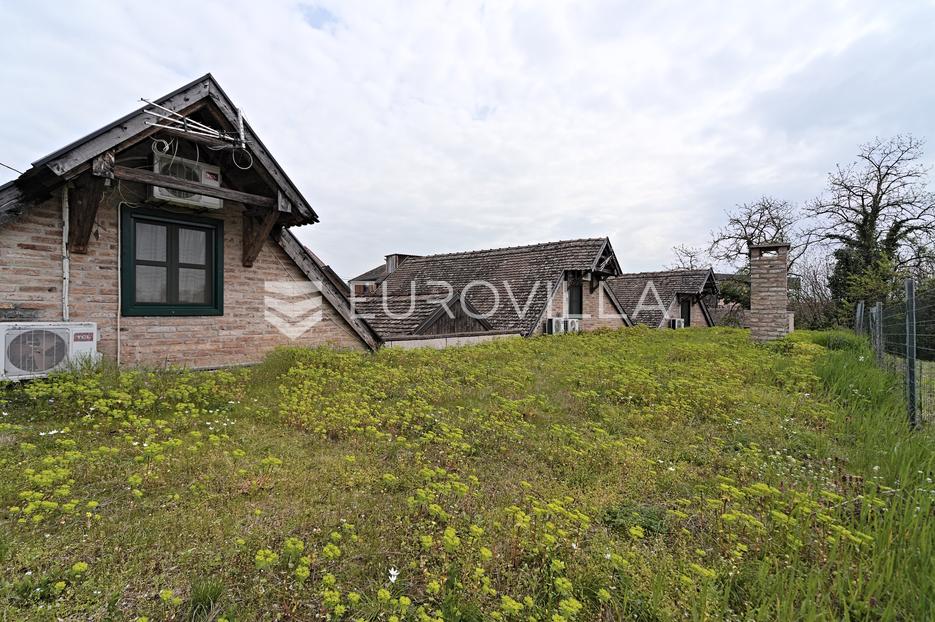 Business premises For sale -  Kneževi Vinogradi