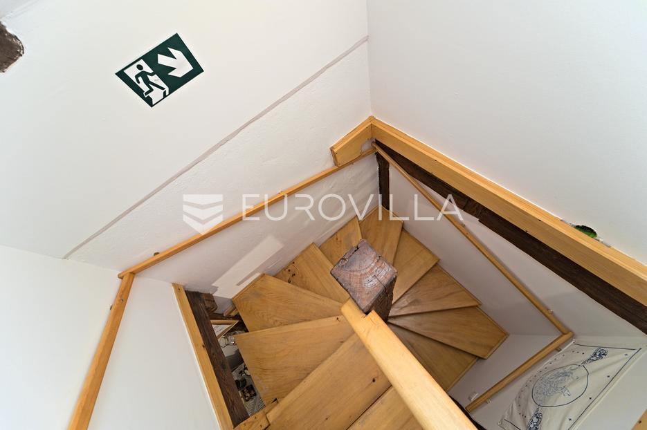 Business premises For sale -  Kneževi Vinogradi