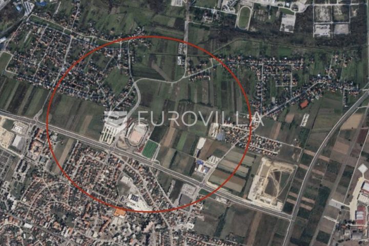 Land for sale 5888 m² – Donje Rakarje